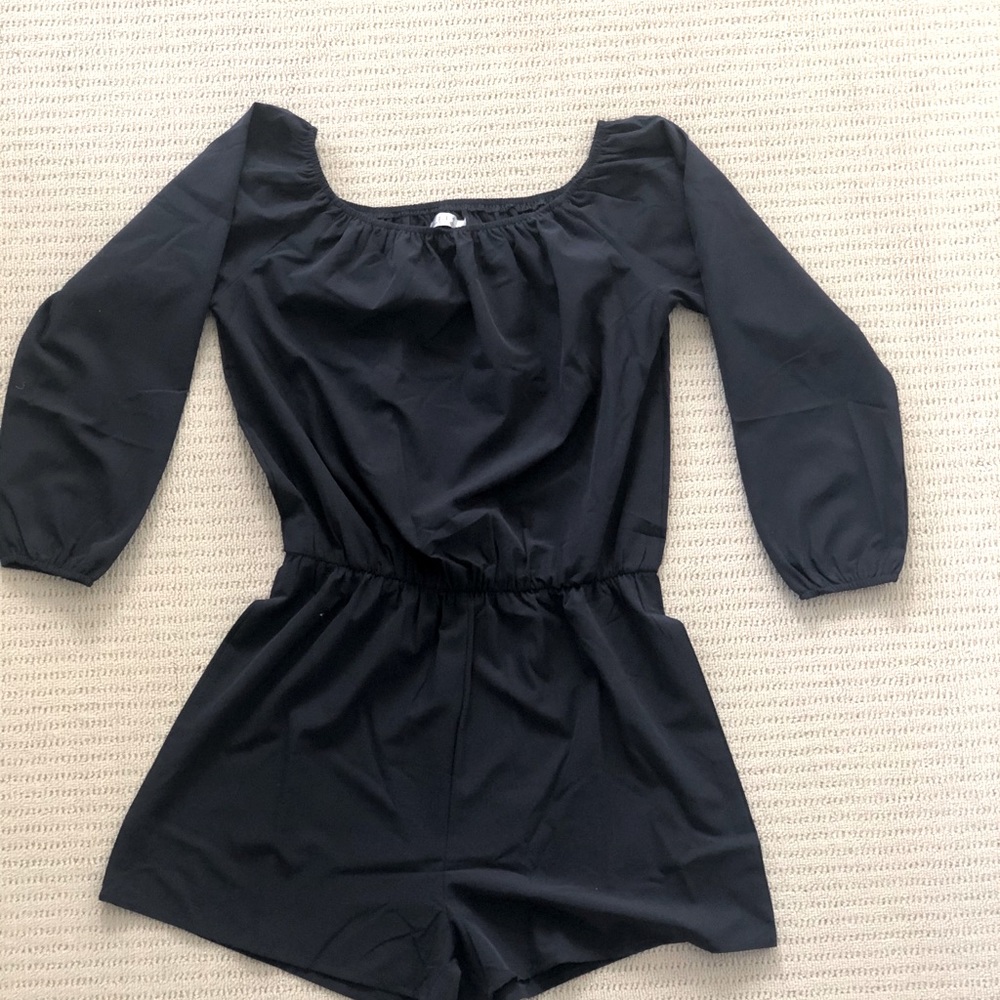 Navy blue romper w/ pockets